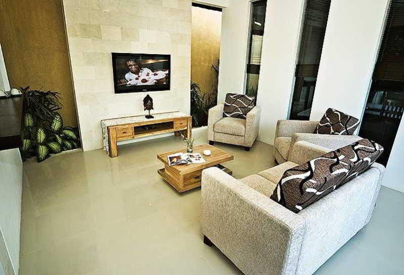 The Adnyana Villas & Spa Denpasar Exterior foto