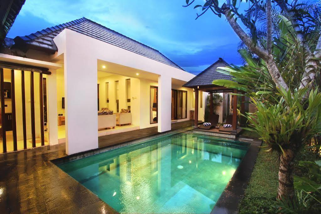The Adnyana Villas & Spa Denpasar Exterior foto